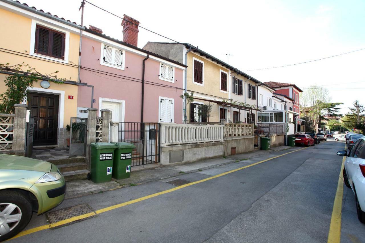 Apartment Svobode Izola Exterior foto